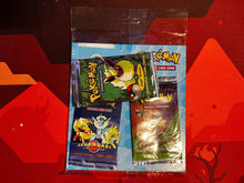 Load image into Gallery viewer, VINTAGE LEGENDARY COLLECTION, GYM CHALLENGE AND JUNGLE CELLOPHANE BLISTER PACK x1
